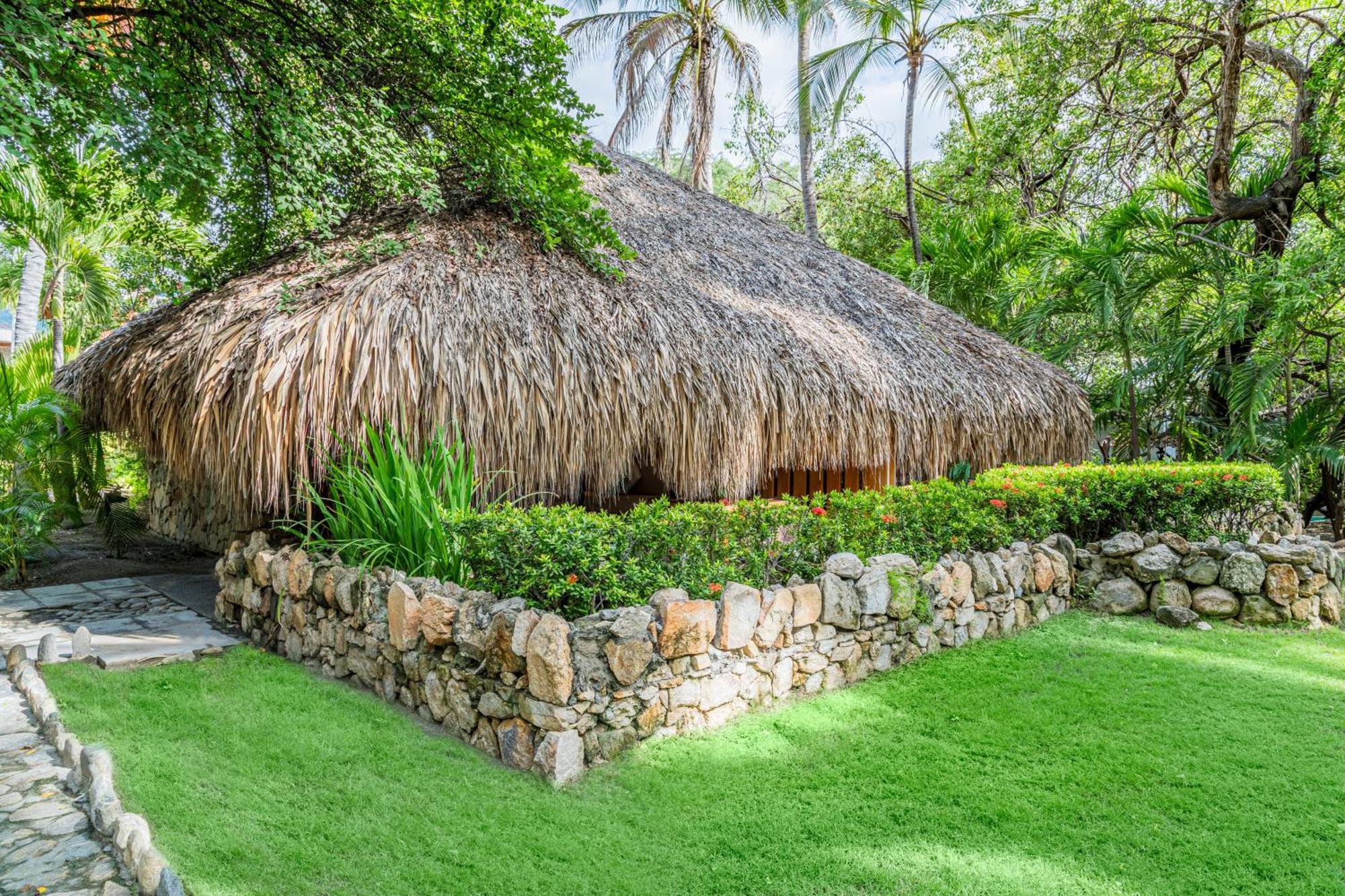 Hotel Irotama Bungalows & Bohios Санта-Марта Экстерьер фото